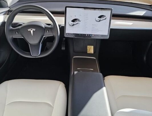 Tesla model 3 Long range 2022 Gcc