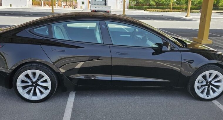 Tesla mode 3 Long Range 2021 Gcc for sale