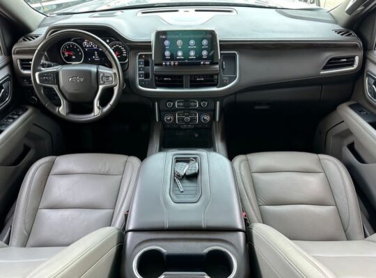 Chevrolet Tahoe z71 Gcc full option 2021 for sale