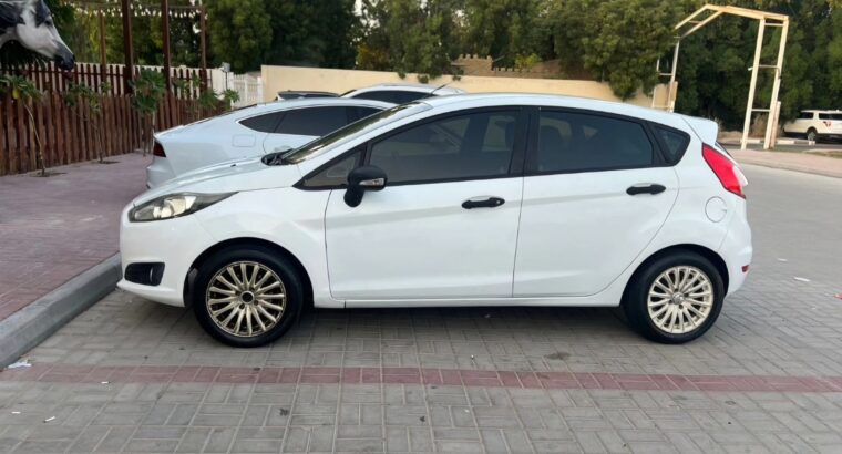 Ford Fiesta 1.6L 2013 Gcc for sale