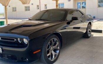 Dodge challenger 2017 Gcc in good condition for sa