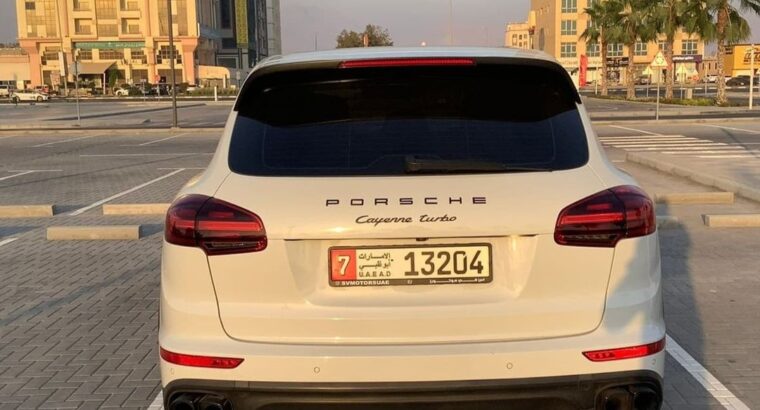 Porsche cayenne turbo 2015 Gcc in good condition