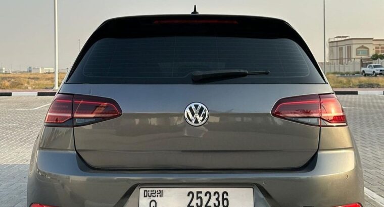 Volkswagen Golf R 2019 Gcc full option for sale