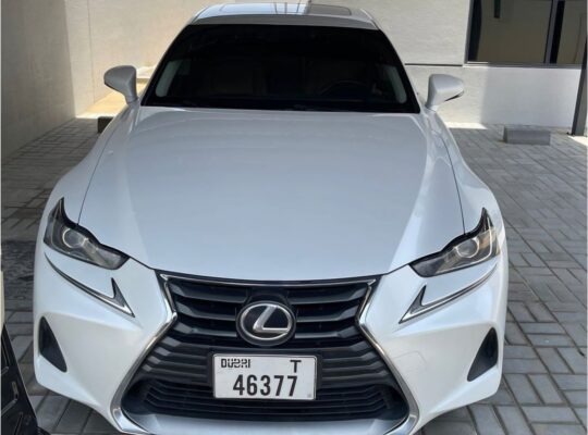 Lexus IS300 full option 2018 in good condition