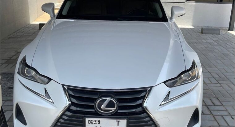 Lexus IS300 full option 2018 in good condition