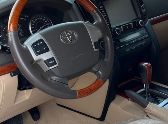 Toyota Land cruiser GXR 2014 for sale
