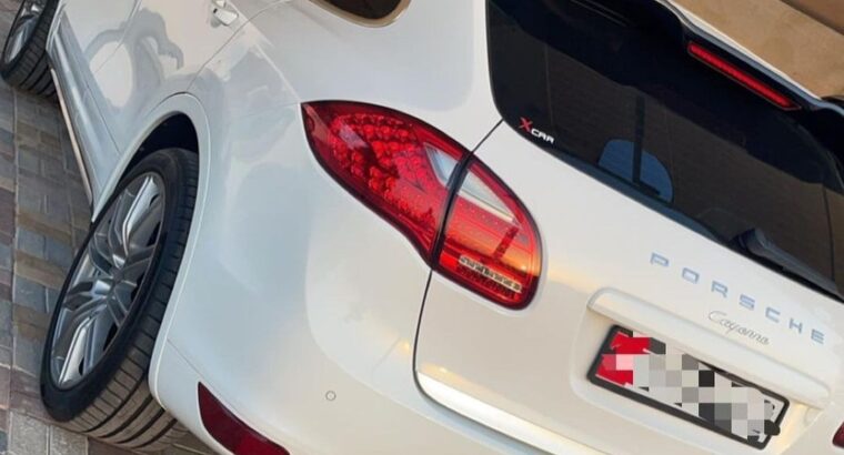 Porsche Cayenne 2014 Gcc in good condition