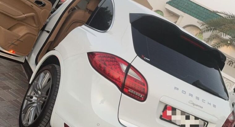 Porsche Cayenne 2014 Gcc in good condition