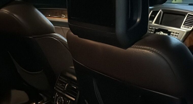Mercedes GL500 full option 2014 Gcc