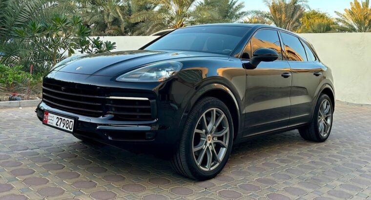 Porsche Cayenne 2019 full option Gcc for sale