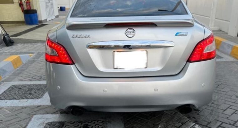 Nissan Maxima 2010 Gcc full option for sale