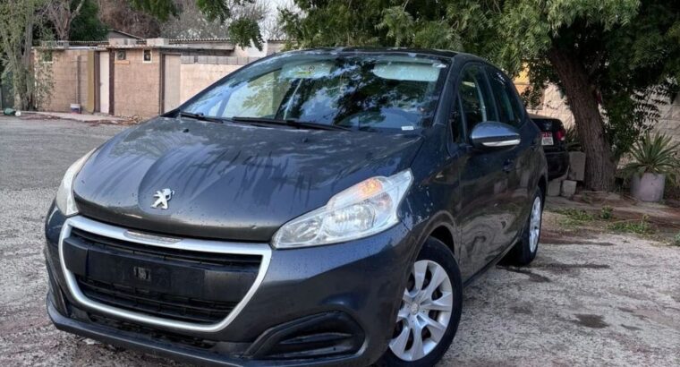 peugeot 208 Gcc 1.6L 2016 Gcc for sale