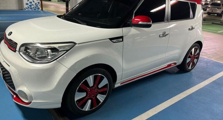 Kia suol 2017 full option Gcc for sale