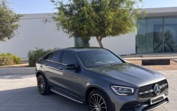 Mercedes GLC200 full option Gcc 2022 for sale