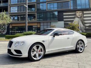 Bentley GTs full option 2016 Gcc for sale