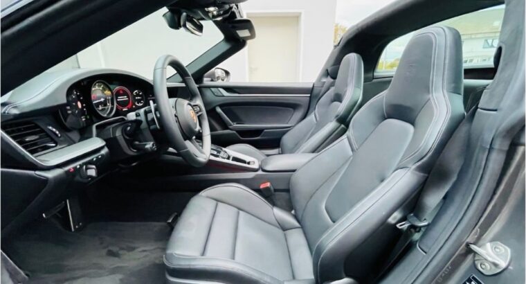 Ferrari 488 spider 2016 Gcc for sale