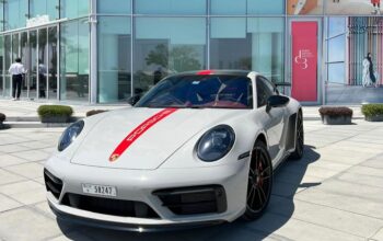 Porsche 911 GTS fully loaded 2020 Gcc for slse