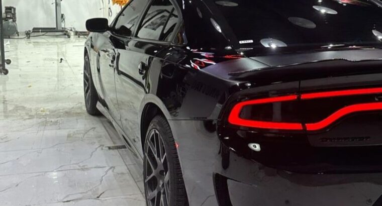 Dodge charger 2018 daytona Gcc for sale