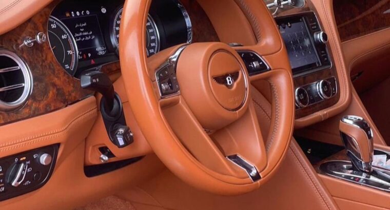 Bentley bentayga 2017 Gcc for sale
