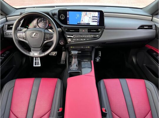 Lexus Es350 F sport 2022 Gcc full option for sale