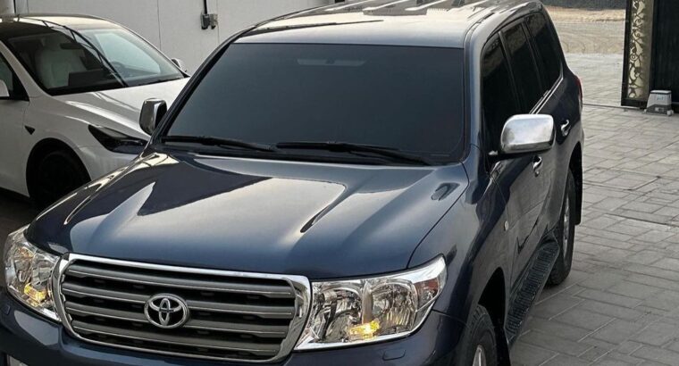 Toyota Land cruiser Gxr 2008 mid option for sale