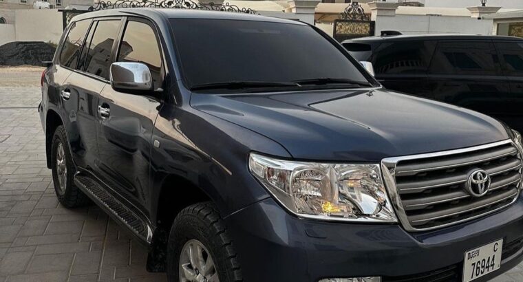 Toyota Land cruiser Gxr 2008 mid option for sale
