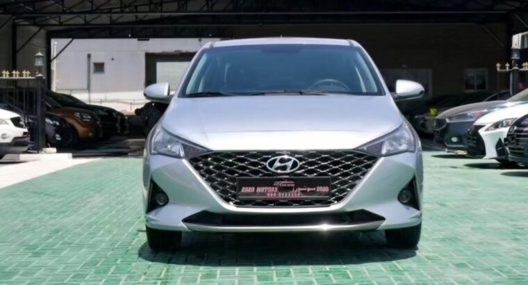 Hyundai Accent 1.6 Gcc mid option 2022 for sale