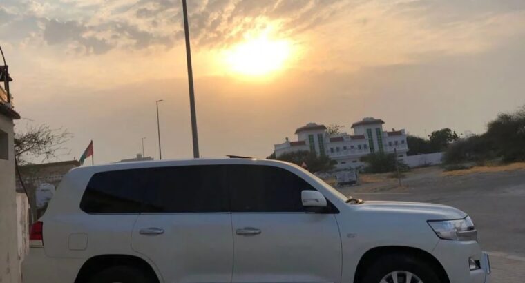 Toyota Land cruiser EXR 5.7 Gcc 2021 for sale