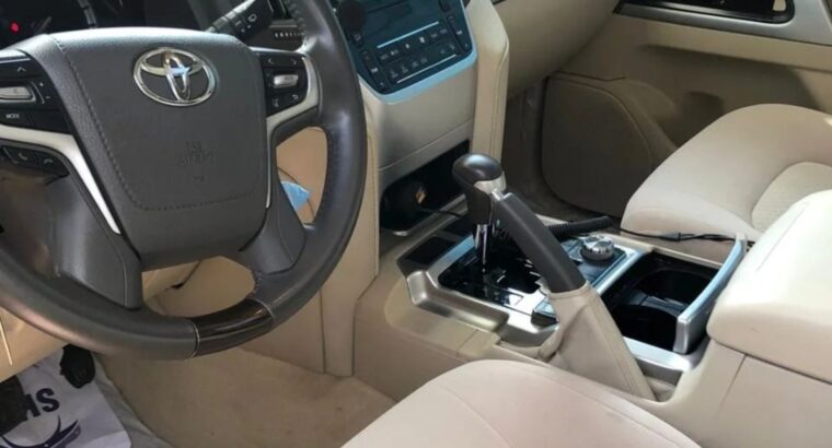Toyota Land cruiser EXR 5.7 Gcc 2021 for sale