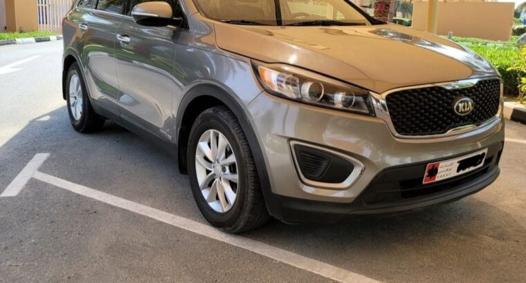 Kia Sorento 2017 Gcc full option for sale