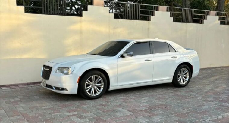 Chrysler 300 2012 imported in good condition for