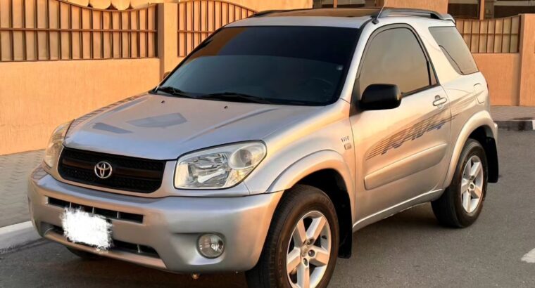 Toyota Rav4 coupe 2004 Gcc for sale