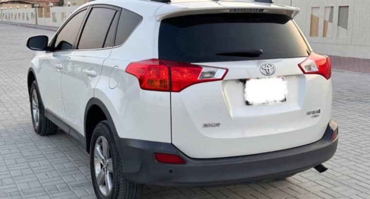 Toyota Rav4 2015 Gcc EXR in perfect condition