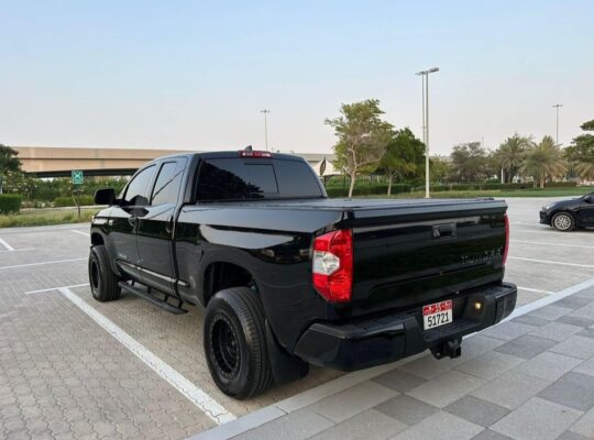 Toyota Tundra 5.7 USA imported 2020 for sale