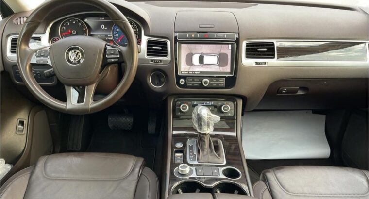 Volkswagen Touareg 2016 Gcc full option for sale