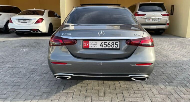 Mercedes E200 Gcc full option 2021 For sale