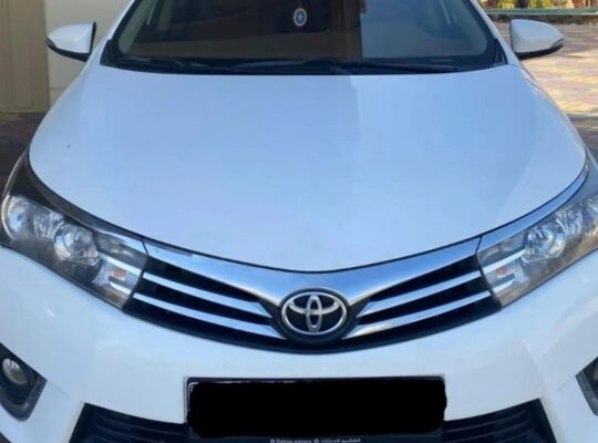 Toyota Corolla SE+ 2014 Gcc for sale