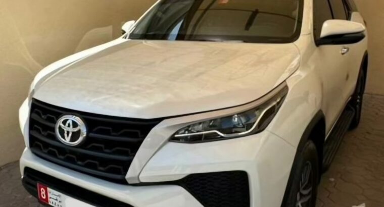 Toyota Fortuner EXR full option Gcc 2022 for sale