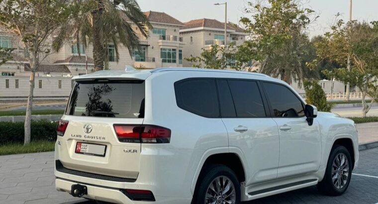 Toyota Land cruiser GXR twin turbo 2022 full optio