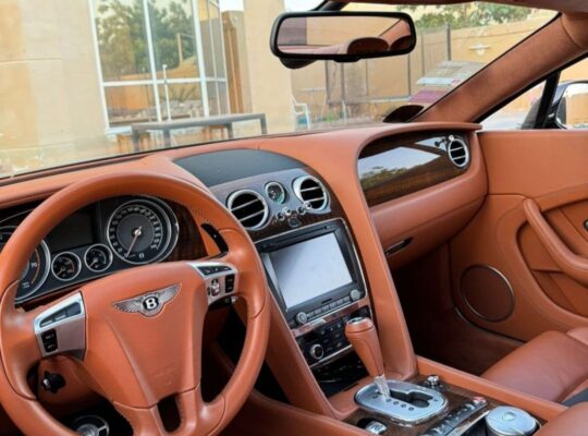 Bentley GT coupe 2013 Gcc full option for sale
