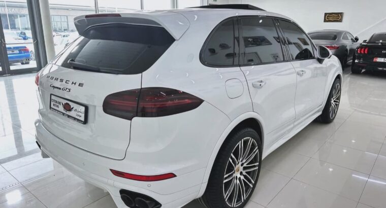 Porsche Cayenne GTS 2016 Gcc full option for sale