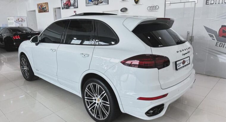 Porsche Cayenne GTS 2016 Gcc full option for sale