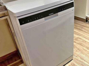 Siemens iq500 model dishwasher for sale