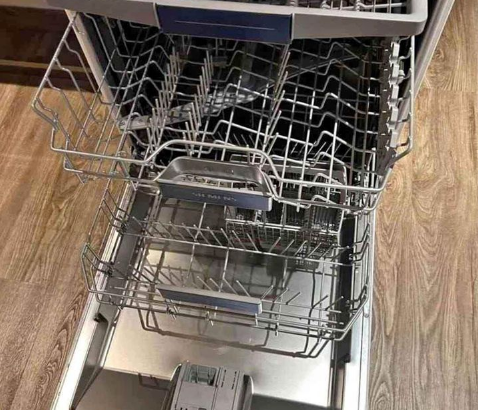 Siemens iq500 model dishwasher for sale