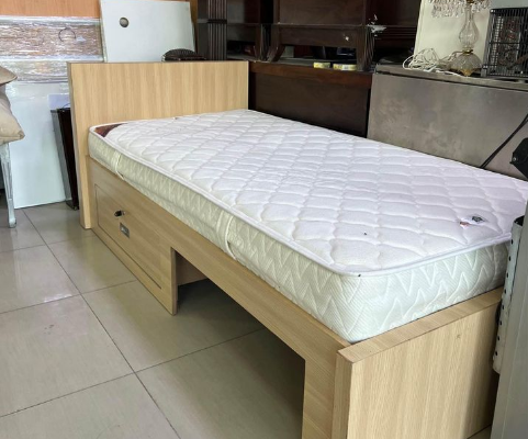 Singel solid storage bed For Sale