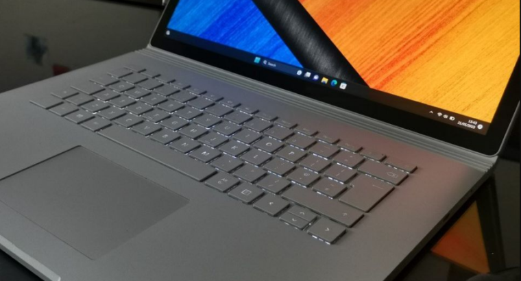 Microsoft gaming laptop Surface book 2 for sale