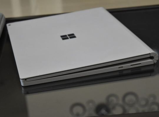 Microsoft gaming laptop Surface book 2 for sale