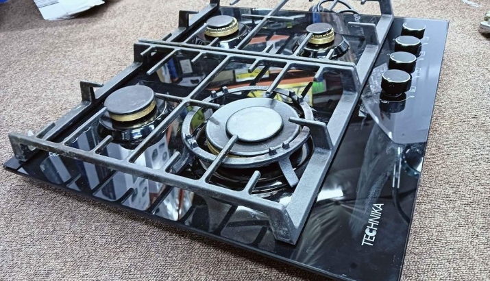Technika four burner Gass Cook Top For Sale