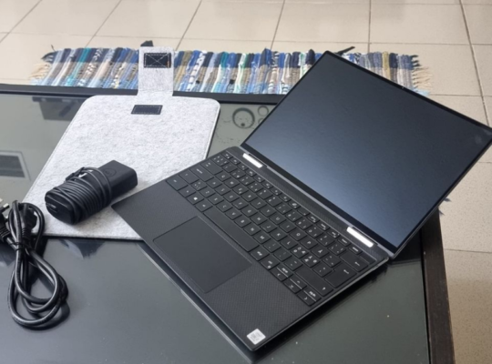 Dell XPS 13 (2022) Core i7 Latest Ultrabook laptop