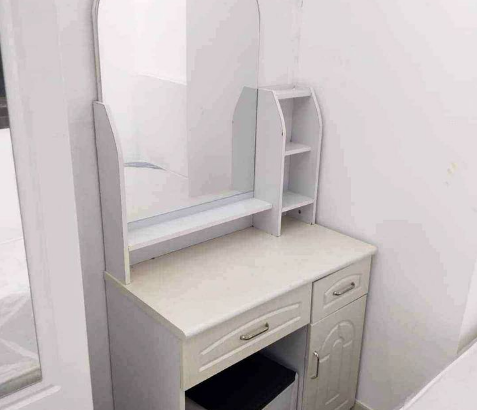 dressing table brand new for sale